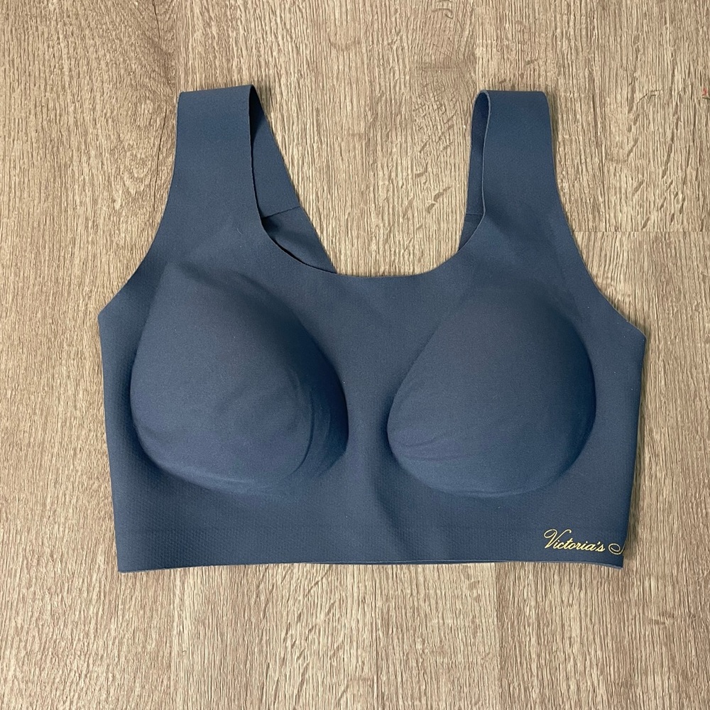 Victoria’s Secret Seamless Bra